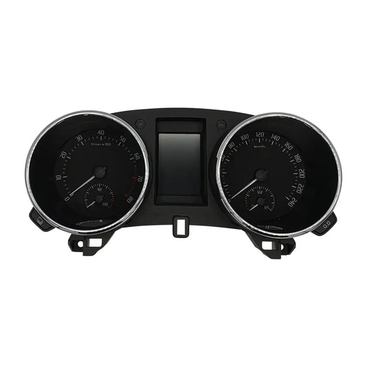 Skoda Yeti Tacho mit reparierter Beleuchtung und funktionalem Kombiinstrument