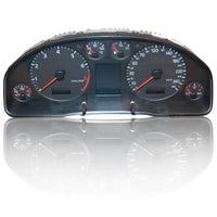 Audi A4/S4 8D B5 schwarzes Kombiinstrument mit Warnsummer im Dashboard