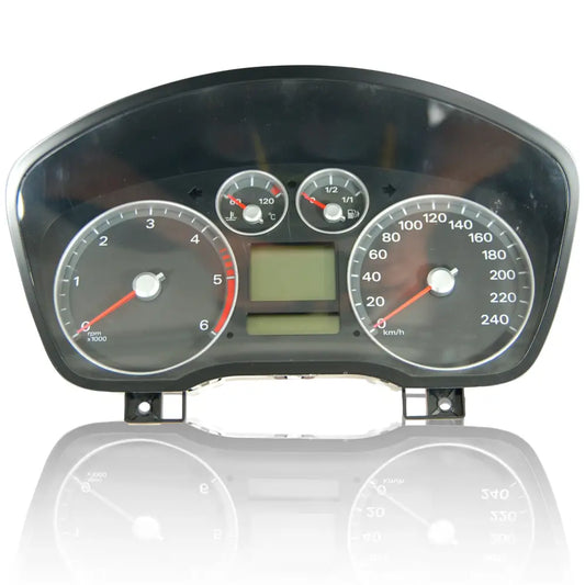 Ford Focus Instrumentencluster zur Reparatur bei Komplettausfall und flackernder Beleuchtung