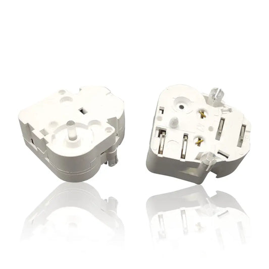 Zwei weiße, plastische elektrische Komponenten für Schrittmotor Stepper Motor Mercedes C-Klasse W204